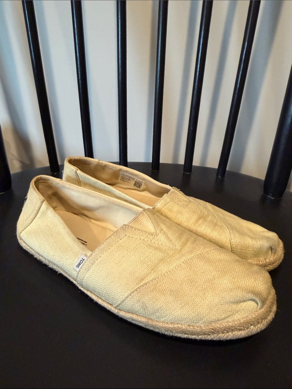 TOMS women’s  Classic Slip-On Loafers in Pale Yellow Canvas